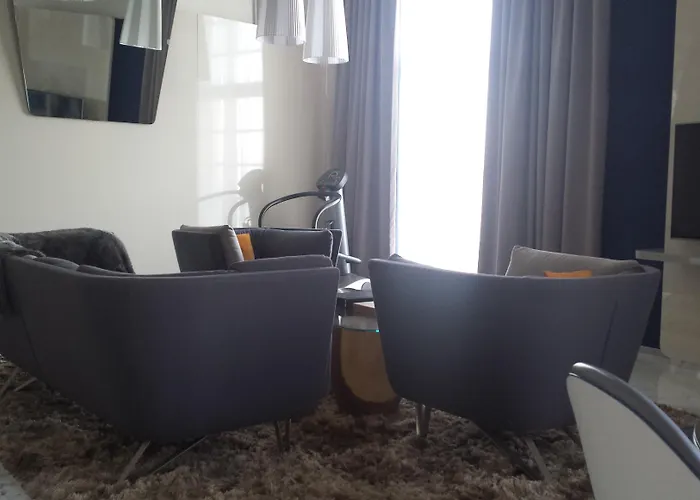 Jr Grande Delle Nazioni מלון